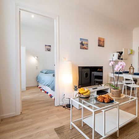 Private Independant Flat - Lourdes City Center - 2 Balconies 외부 사진