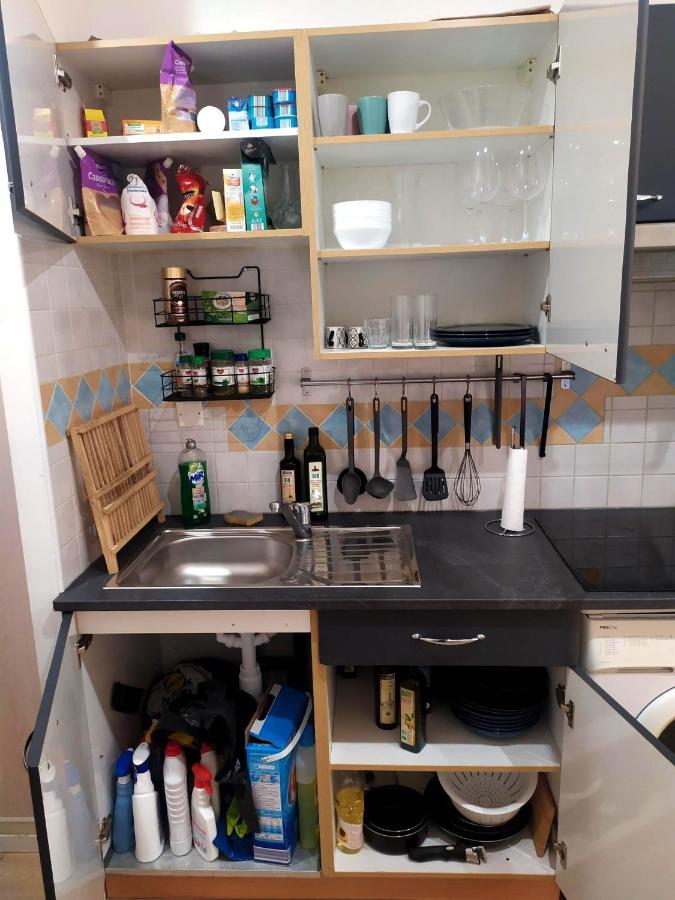 Private Independant Flat - Lourdes City Center - 2 Balconies 외부 사진